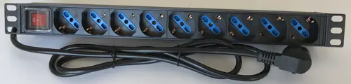 1u PDU with 9 universal sockets + light siwtch